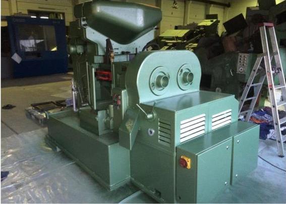 M50(2 spindle) nut tapping machine