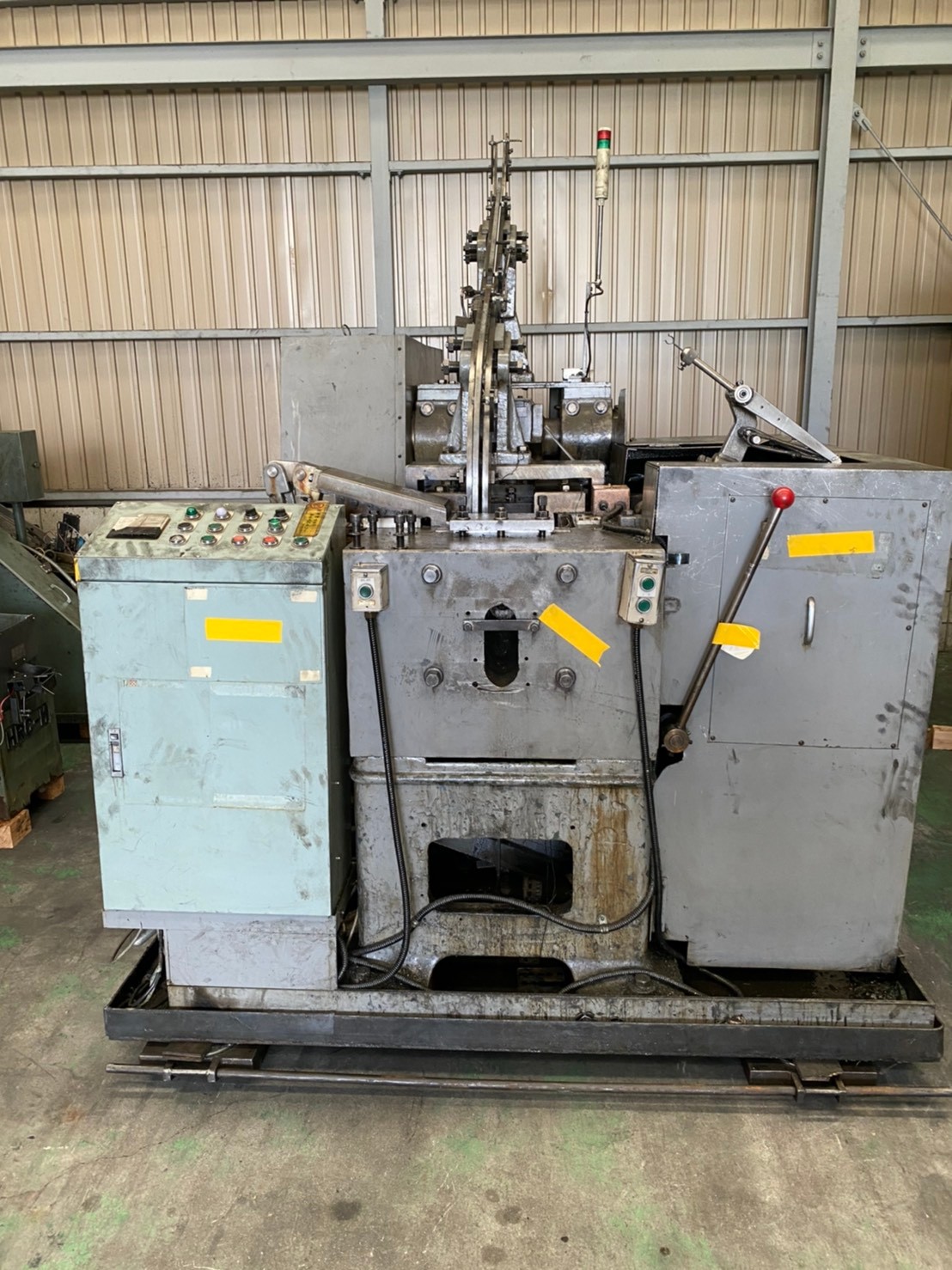 M25x250 trimming automatic machine