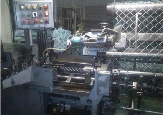 M2.8 chain link fence wire machinery