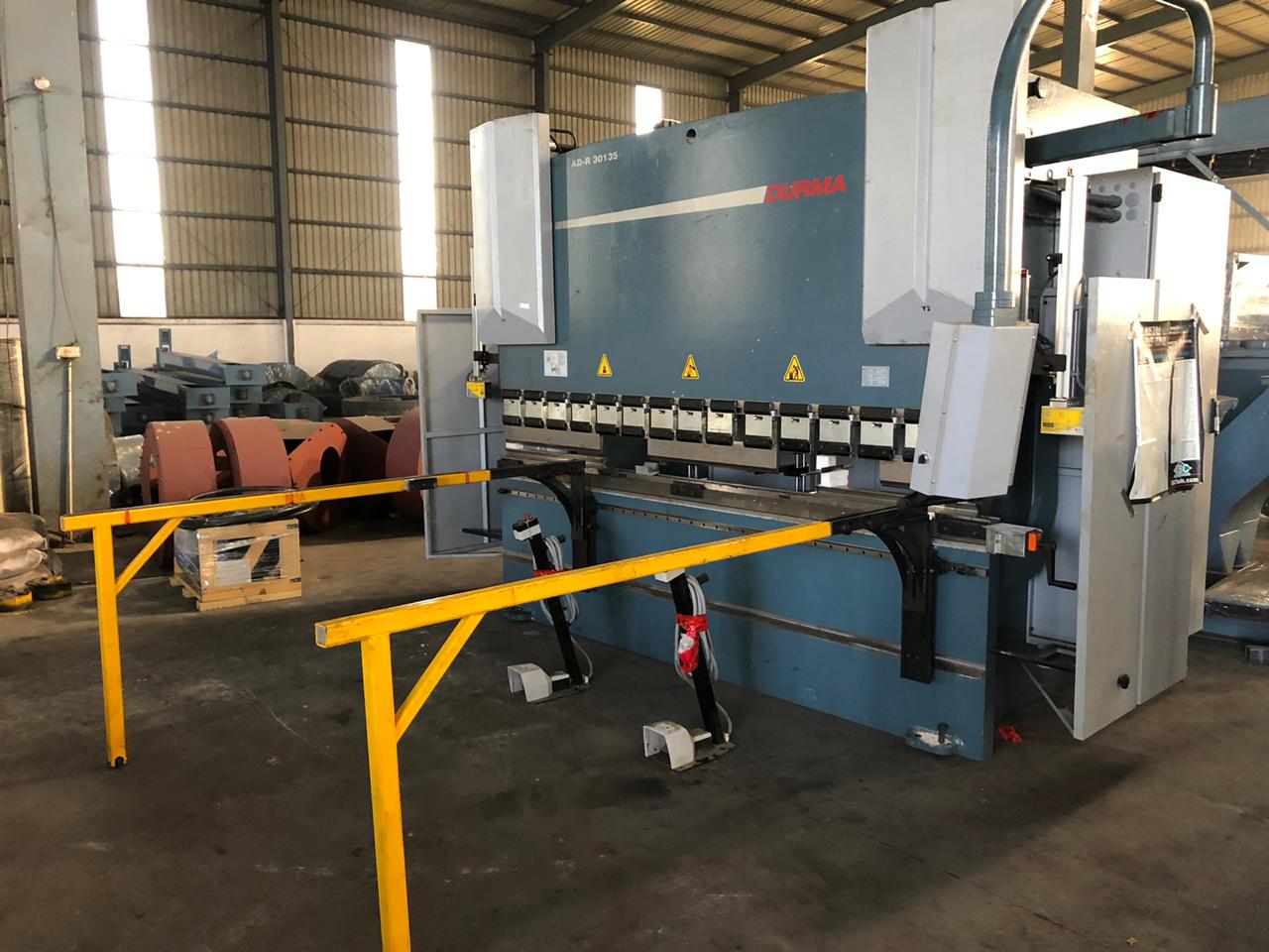 6 mm (thickness) CNC Press Brake Machine