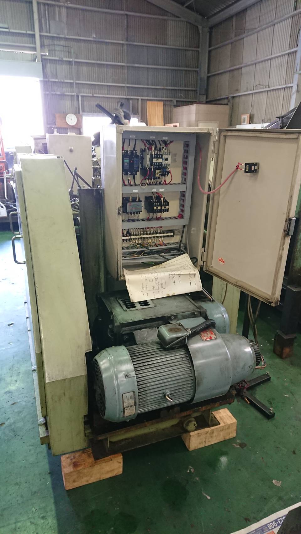 M5x50 1 die 2 blow header machine