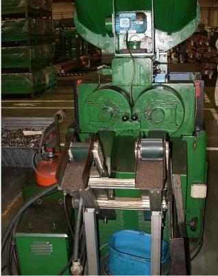 M32(2 spindle) nut tapping machine