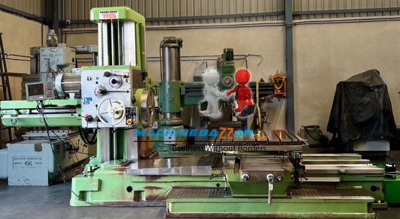 Horizontal boring machine 