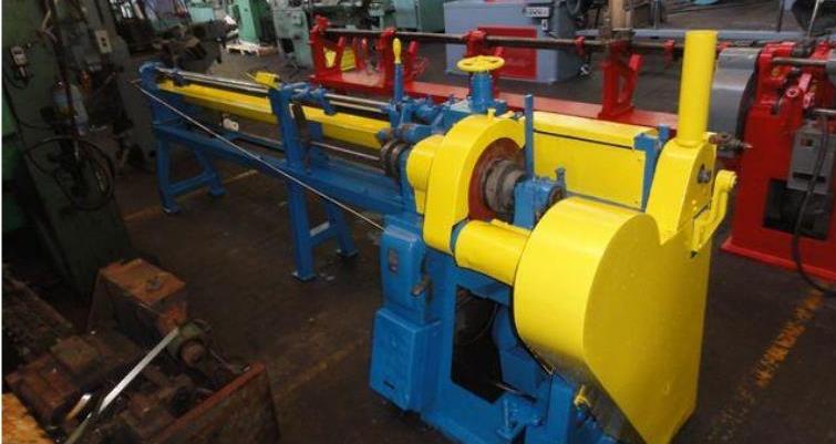 M5x2438 straightening and cutting wire machine