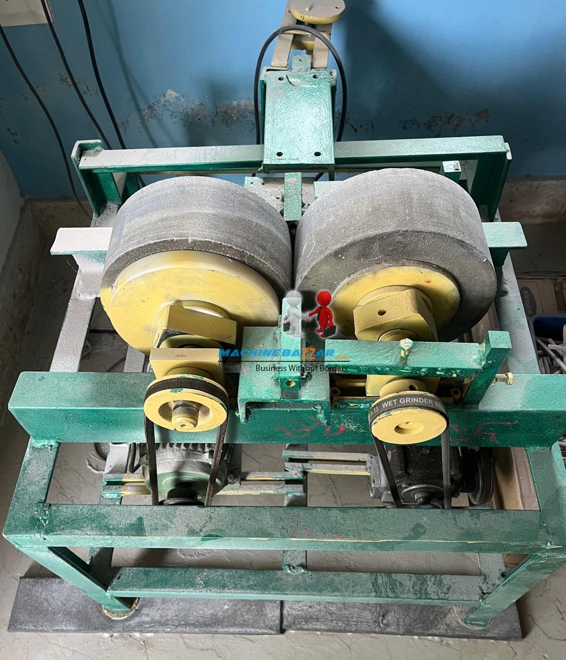 STONE GRINDING MACHINE 