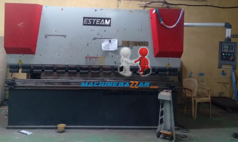 8 X 3200 Sheet bending machine