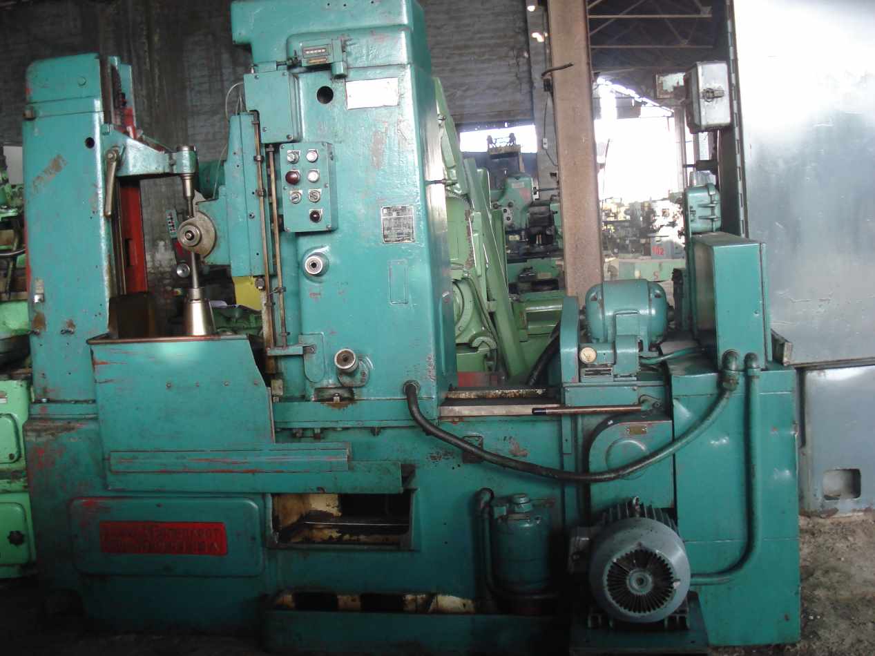 500mm (dia) Gear Hobbing Machine