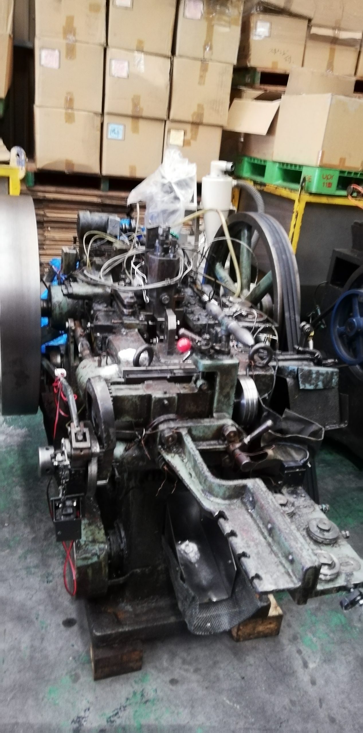 M8x90 1 die 2 blow header machine