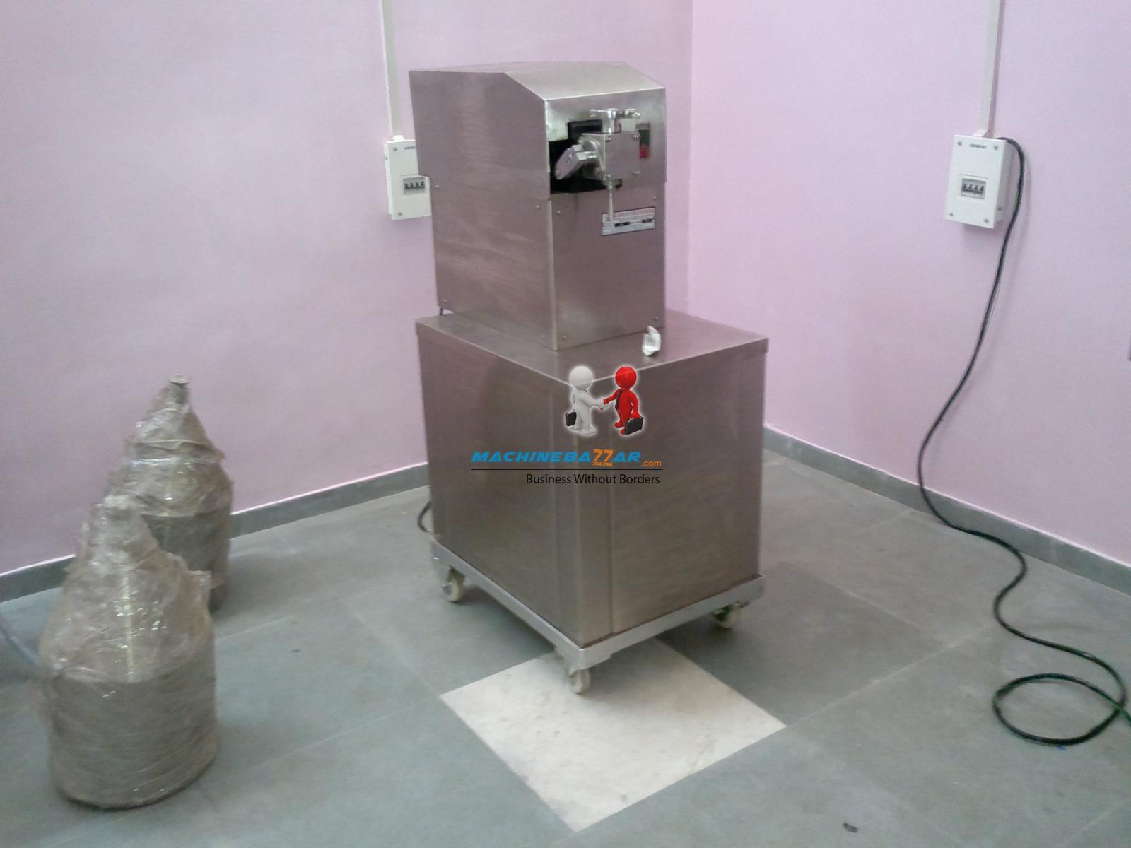 Semi Automatic Bottle filling machine