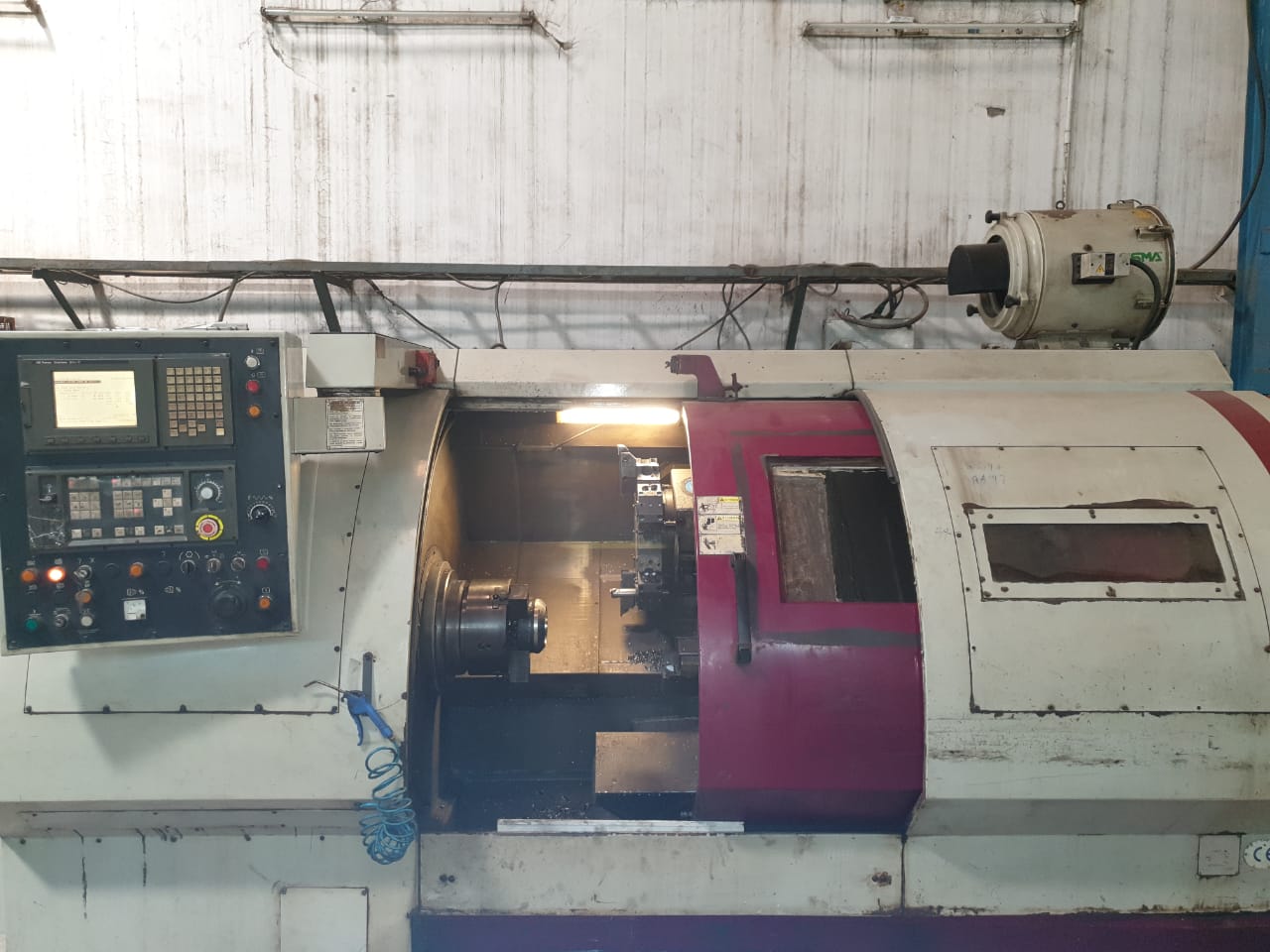 300 (chuck)  CNC Turning Machine