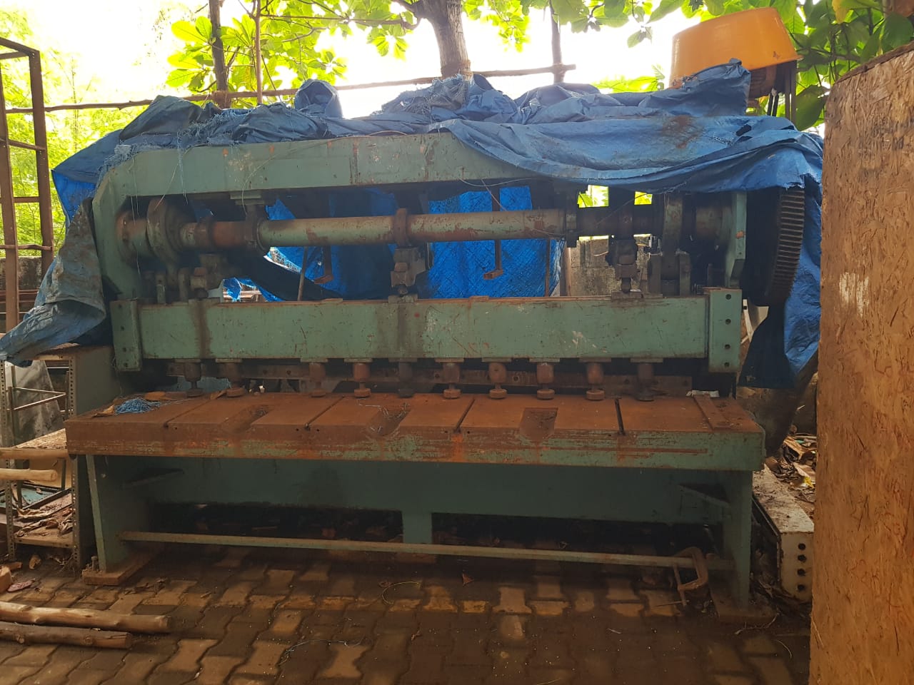 2500 x 6 mm(thickness) Mechanical Shearing Machine